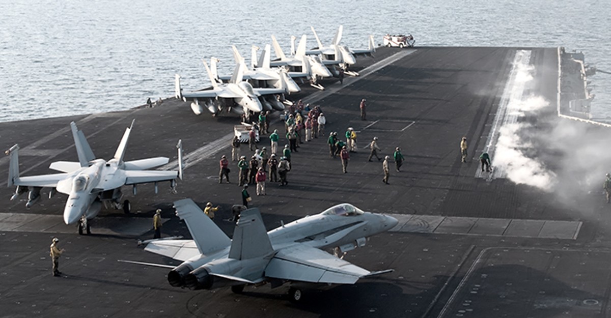 Military jet on aircraft carrier containing military fasteners supplied by Würth.